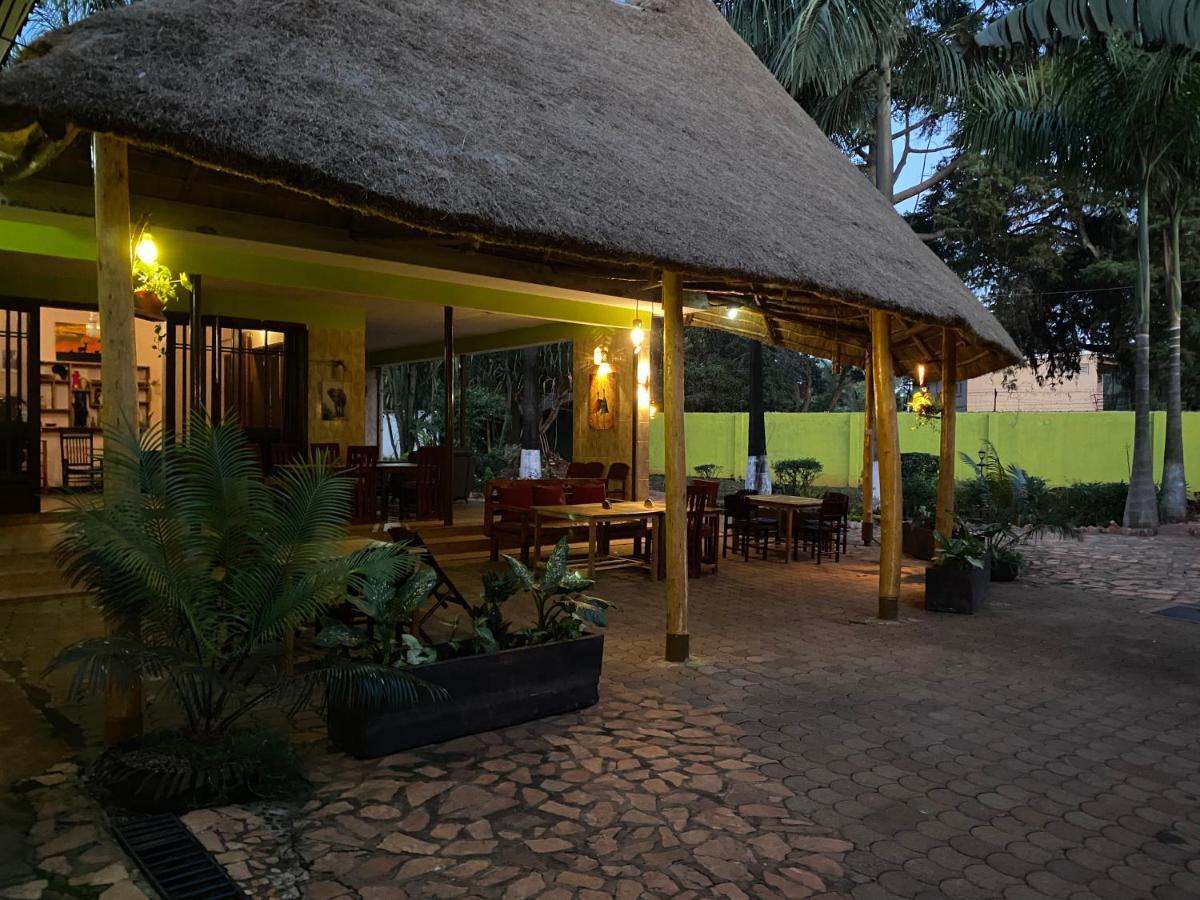 Afro Smile Hotel And Guest House-Jinja Exterior foto